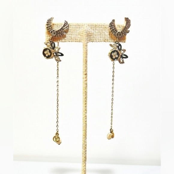 Louis Vuitton Jewelry - Louis Vuitton Vintage Windsor Fleur Pendant earrings